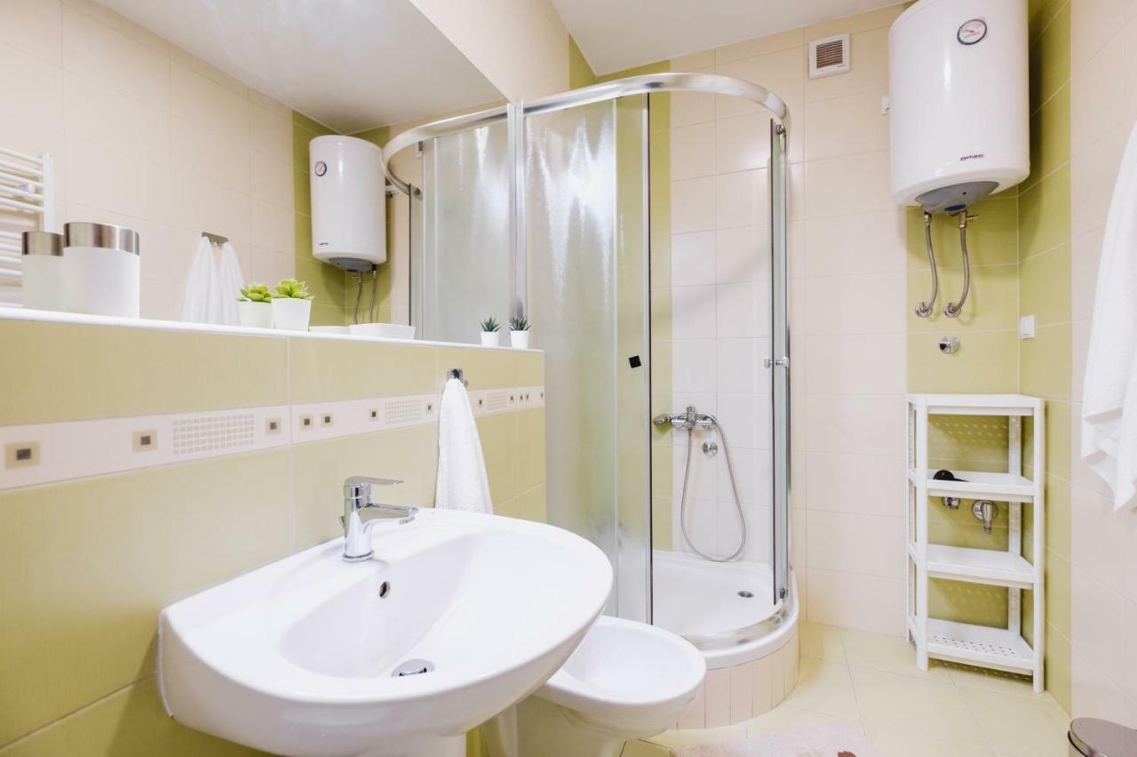 Apartment Hana Lux เบลเกรด ภายนอก รูปภาพ