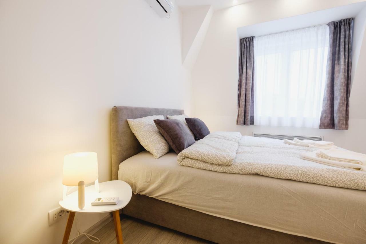 Apartment Hana Lux เบลเกรด ภายนอก รูปภาพ
